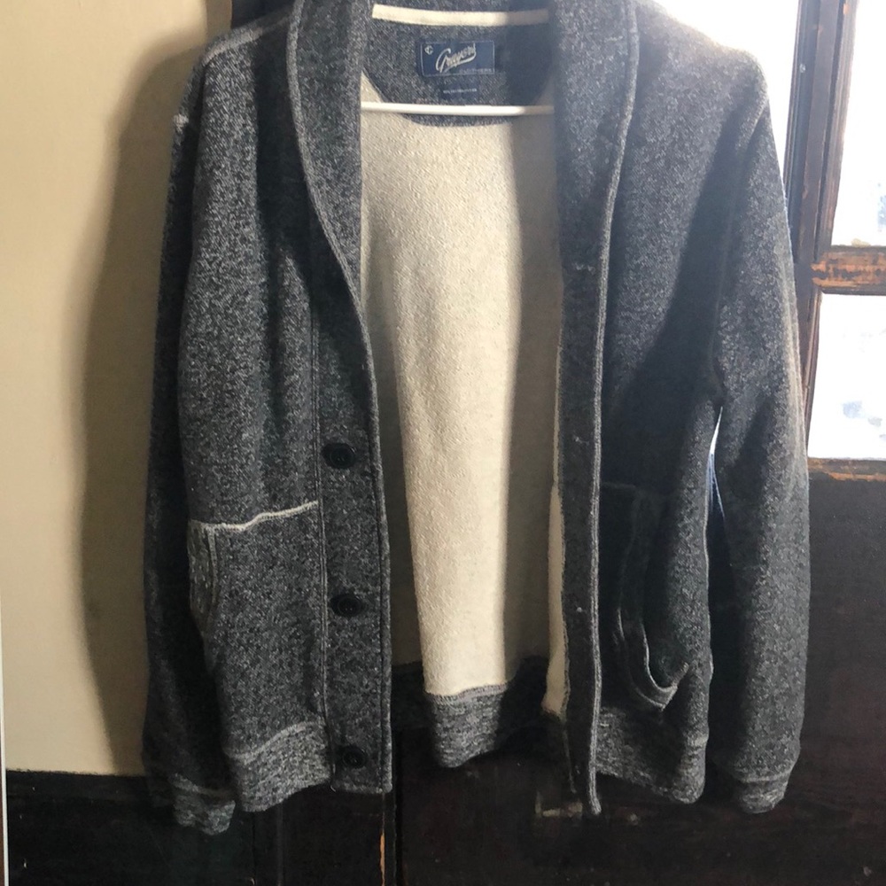 Like New Greyers Cardigan